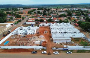 Trabalho conjunto do governo e prefeitura constrói condomínio inédito para idosos