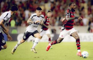 Em situação complicada na Libertadores, Fla enfrenta Central Córdoba