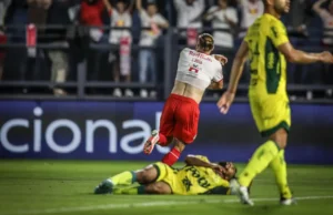 Pitta marca e deixa Bragantino na vice-liderança do Brasileiro