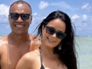 Luciele Di Camargo e Denílson celebram na praia 15 anos de casada: ‘Nos admirando’