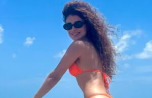 Paula Fernandes posa de bicicleta e faz charme em praia: ‘Obra de arte’