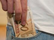 Aposentados do INSS que ganham mais que o mínimo começam a receber 13º