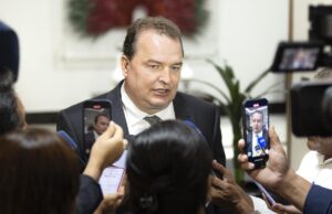 ‘Eleição a cada 5 anos eu acho produtivo’, defende Max