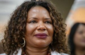 Ministra defende leis destinadas à cultura e rebate críticas; ‘incentivo não é esmola’