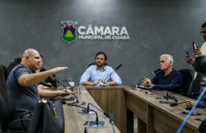 Comissão pede adequações na composição do Conselho Municipal de Educação