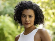 Bella Campos mostra autocuidado antes de gravar de cena de casamento: ‘Vale Tudo’