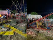 Acidente em brinquedo de parque de diversões deixa cinco crianças feridas; veja