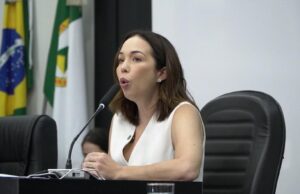 Vereadora ‘estranha’ convite para Daniel Monteiro assumir Educação em Cuiabá