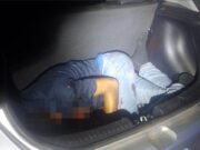 Corpo com marcas de tiros é encontrado dentro porta-malas em Cuiabá