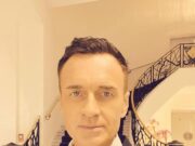 Julian McMahon, ator de ‘Nip/Tuck’ e ‘Quarteto Fantástico’, morre aos 56 anos