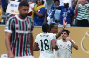 João Pedro marca dois e tira Fluminense da Copa do Mundo de Clubes