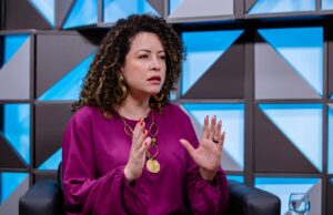 Projeto prevê afastamento de servidoras vítimas de violência sem prejuízo à carreira