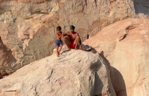 Veja Video – Influencer causa polêmica ao jogar filho de penhasco nas águas de lago nos EUA