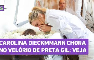 Veja Video – Carolina Dieckmmann chora e se despede de Preta Gil em velório no Theatro do Rio