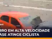Veja Video – Ciclista escapa por pouco de acidente com carro em alta velocidade; veja