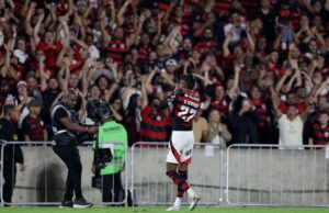 Fla vence e abre vantagem sobre Inter nas oitavas da Libertadores