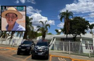 Idoso é encontrado morto a tiros e facadas dentro de casa no interior