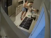 Veja Vídeo – Susto: Adolescente de 14 anos salva primo engasgado em Fortaleza