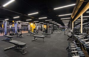 Academia é condenada em R$ 100 mil por cobrança extra