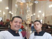 Juiz manda pai e filho para júri por assassinato de menor encontrada em poço