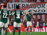 Palmeiras supera pressão e derrota River no Monumental de Núñez