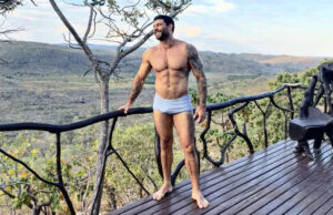 De sunga, Jesus Luz paisagem paradisíaca em Chapada dos Veadeiros: ‘Lugar favorito’