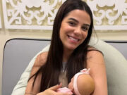 Key Alves exibe estrias, umbigo estufado e mudança no cabelo durante gestação