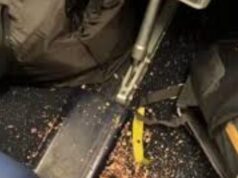 Veja Vídeo – Passageira viraliza ao mostrar sujeira que mulher sentada ao lado fez em avião
