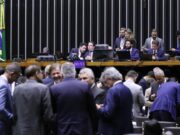 Despesas de deputados em 9 meses somam R$ 3 milhões