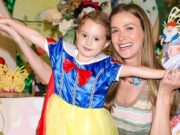 Renata Kuerten celebra 3 anos da filha com tema de princesa: ‘Mágico e cheio de amor’