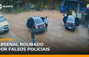 Veja Vídeo – Criminosos se passam por policiais federais e roubam 27 armas em Vinhedo (SP)