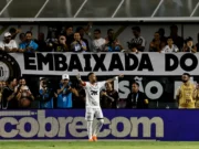 Brasileirão: Neymar marca, Santos vence e deixa zona de rebaixamento