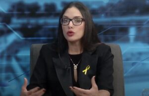 Janaina não descarta aliança com nenhum partido para 2026