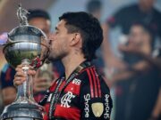 Arrascaeta é finalista no tradicional prêmio Rei da América