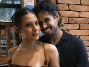 Ana Castela e Zé Felipe vão a casamento de amiga da cantora e posam grudadinhos