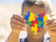 Proposta proíbe multas a autistas em condomínios de Cuiabá