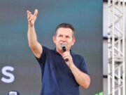 Governador garante apuração sobre plano de execução e diz que ‘precisa de evidências’