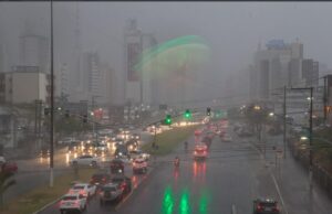 Semana tem alerta para chuvas intensas em todo o Estado