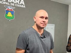 Abilio defende Michelle Bolsonaro após embate com Flávio