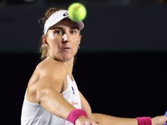 Bia Haddad cai na estreia e dupla de Stefani avança no WTA de Adelaide
