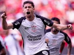 Corinthians vence Flamengo e é bicampeão da Supercopa Rei